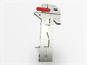 牽引構件為鋼絲繩膠帶，強度大，可以垂直輸送散狀物料